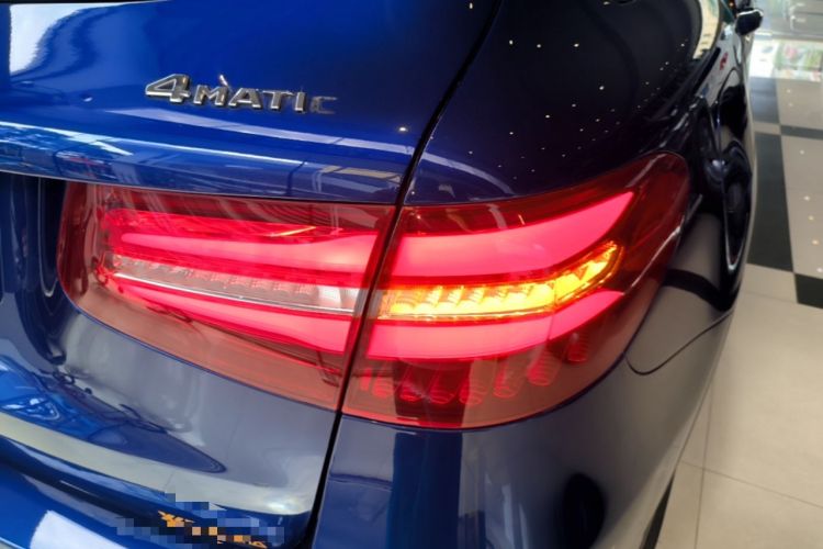 Used Mercedes-Benz GLC 2018 GLC 260 4MATIC Luxury Model Right Rear Taillight