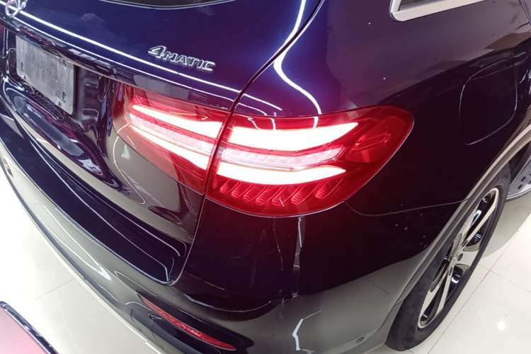 Used Mercedes-Benz GLC 2018 Facelift GLC 260 4MATIC Luxury Edition Right Rear Taillight