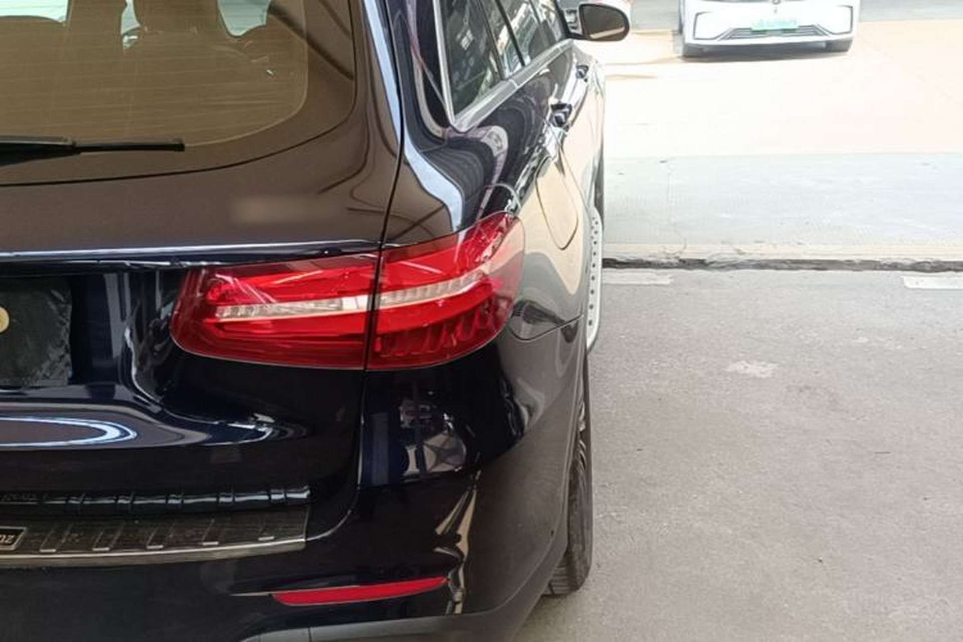 Used Mercedes-Benz GLC 2018 Facelifted GLC 260 4MATIC Dynamic Edition Right Rear Taillight
