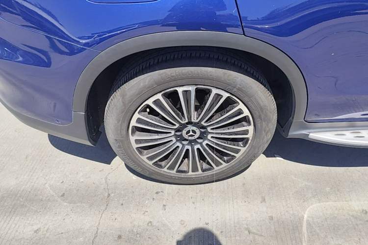 Used Mercedes-Benz GLC 2018 Facelifted GLC 260 4MATIC Dynamic Edition Right Rear Wheel Hub