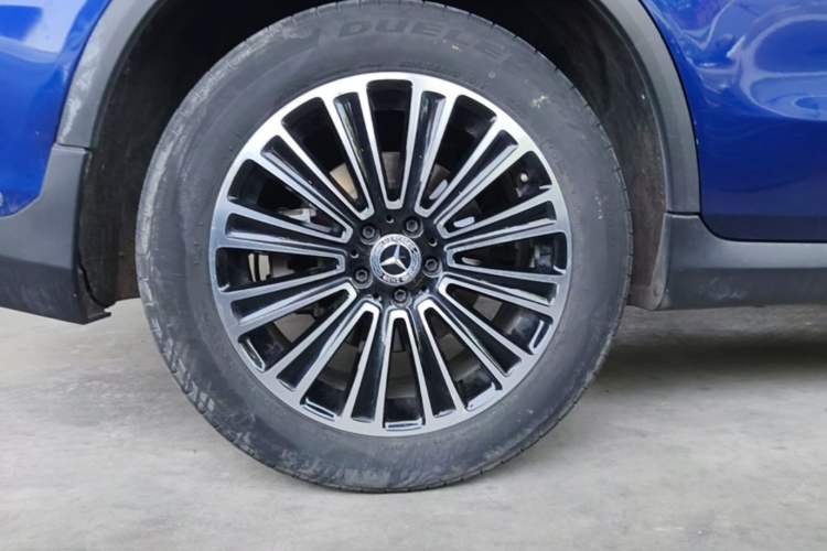 Used Mercedes-Benz GLC 2018 GLC 260 4MATIC Dynamic Edition Right Rear Wheel Hub