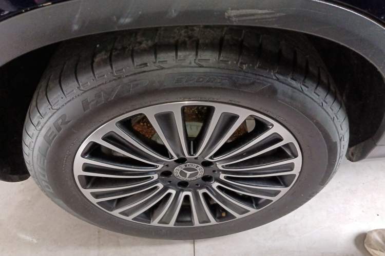 Used Mercedes-Benz GLC 2018 Facelift GLC 200 4MATIC Right Rear Wheel Hub