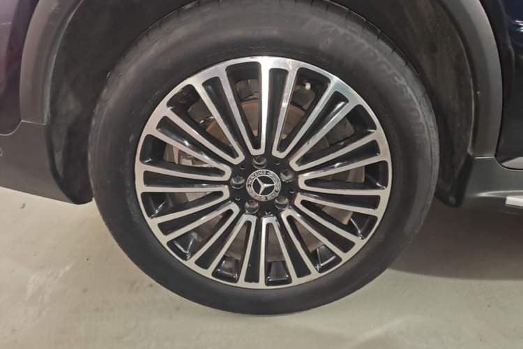 Used Mercedes-Benz GLC 2018 Facelift GLC 200 4MATIC Right Rear Wheel Hub