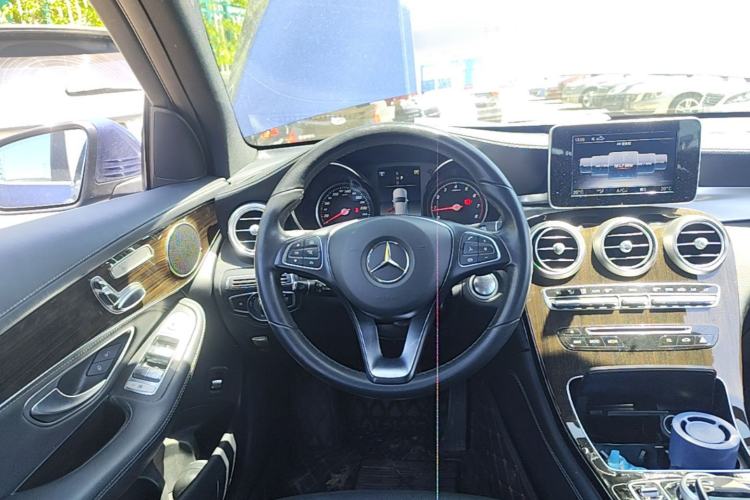 Used Mercedes-Benz GLC 2018 Facelifted GLC 260 4MATIC Dynamic Edition Steering Wheel