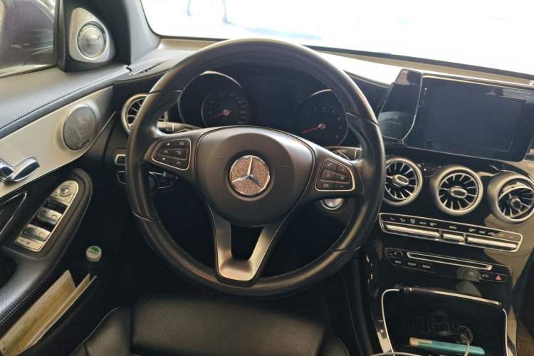 Used Mercedes-Benz GLC 2018 GLC 200 4MATIC Steering Wheel