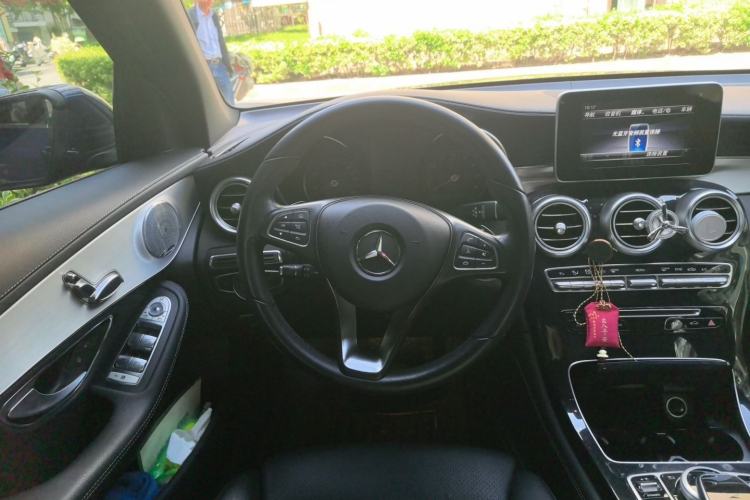 Used Mercedes-Benz GLC 2018 GLC 200 4MATIC Steering Wheel