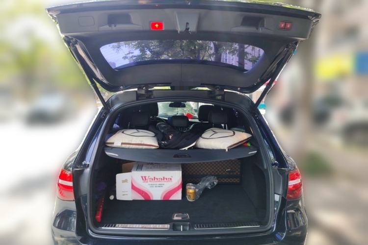 Used Mercedes-Benz GLC 2018 GLC 200 4MATIC Trunk