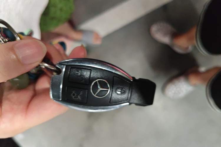 Used Mercedes-Benz GLC 2018 Facelifted GLC 260 4MATIC Dynamic Edition Vehicle Key