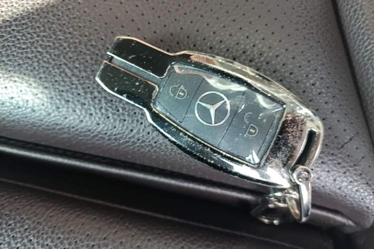 Used Mercedes-Benz GLC 2018 GLC 200 4MATIC Vehicle Key