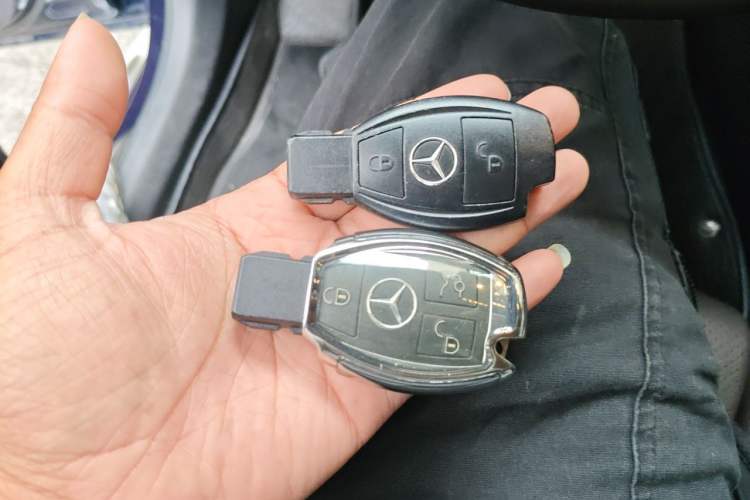 Used Mercedes-Benz GLC 2018 GLC 260 4MATIC Luxury Model Vehicle Key
