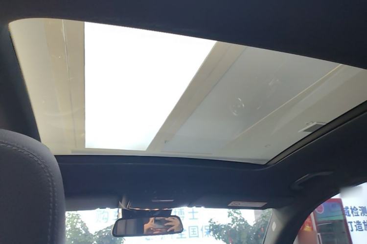 Used Mercedes-Benz GLC 2018 GLC 260 4MATIC Luxury Model Headliner