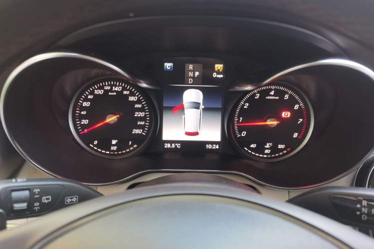 Used Mercedes-Benz GLC 2018 GLC 260 4MATIC Dynamic Edition Instrument Cluster