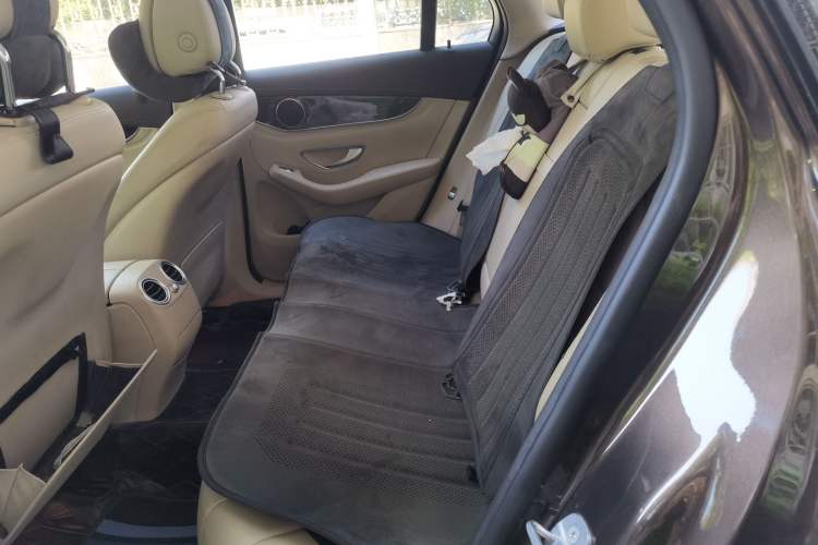 Used Mercedes-Benz GLC 2018 GLC 260 4MATIC Dynamic Edition Left Rear Seat