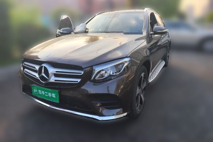 Used Mercedes-Benz GLC 2018 GLC 260 4MATIC Luxury Model Guazi used car, China used car export, Used car for sale, Used  cars, Cheapest cars for sale