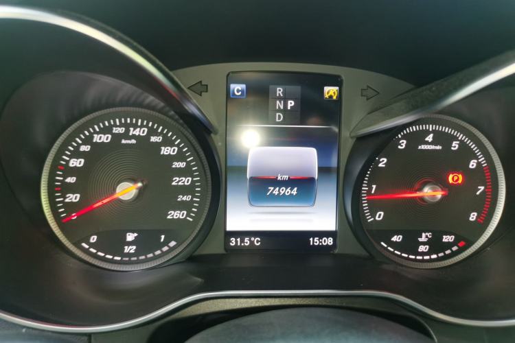 Used Mercedes-Benz GLC 2018 Refreshed GLC 300 4MATIC Dynamic Edition Instrument Cluster