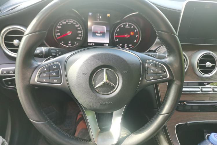 Used Mercedes-Benz GLC 2018 Refreshed GLC 300 4MATIC Dynamic Edition Steering Wheel
