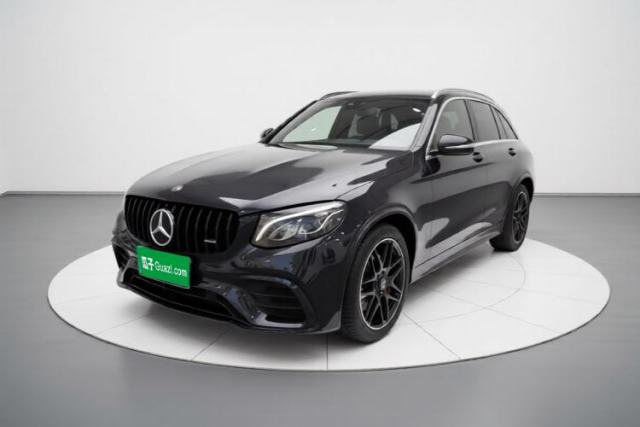 Ojetý Mercedes-Benz GLC 2018 GLC 260 4MATIC Luxury Model