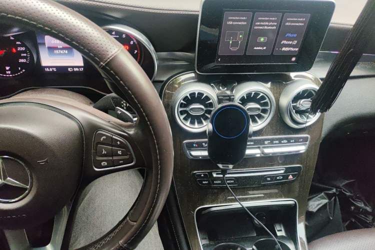 Used Mercedes-Benz GLC 2018 GLC 260 4MATIC Dynamic Edition Audio And AC Panel