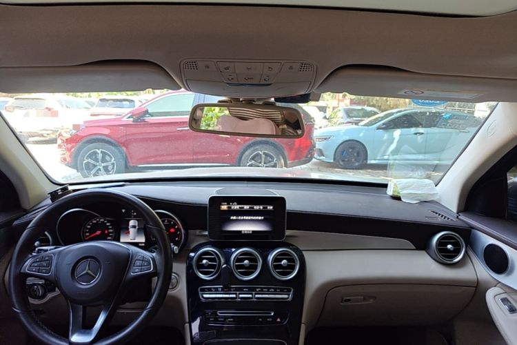 Used Mercedes-Benz GLC 2018 GLC 200 4MATIC Center Console