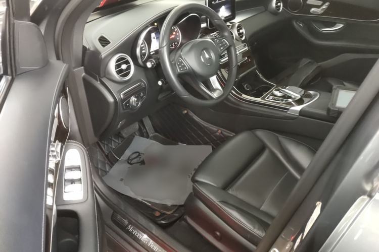 Used Mercedes-Benz GLC 2018 GLC 260 4MATIC Dynamic Edition Driver Seat