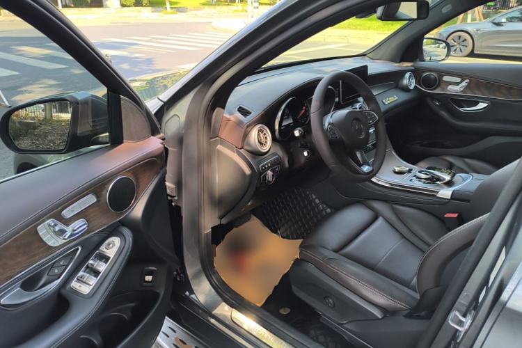 Used Mercedes-Benz GLC 2018 GLC 300 4MATIC Sport Edition Driver Seat
