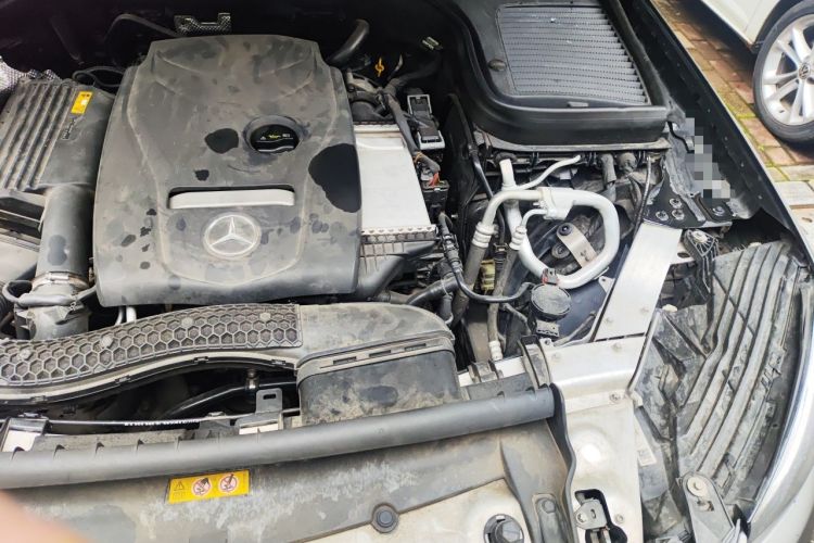 Used Mercedes-Benz GLC 2018 GLC 260 4MATIC Dynamic Edition Engine Bay Left