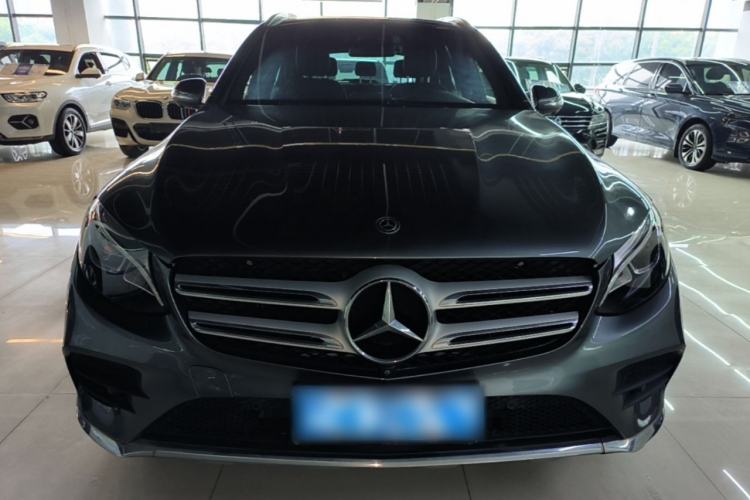 Used Mercedes-Benz GLC 2018 GLC 260 4MATIC Luxury Model Front