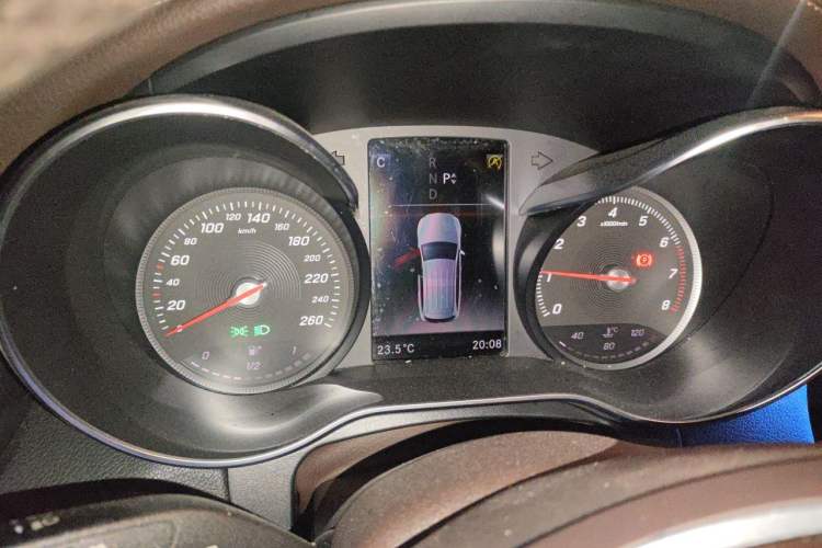 Used Mercedes-Benz GLC 2018 Facelift GLC 200 4MATIC Instrument Cluster