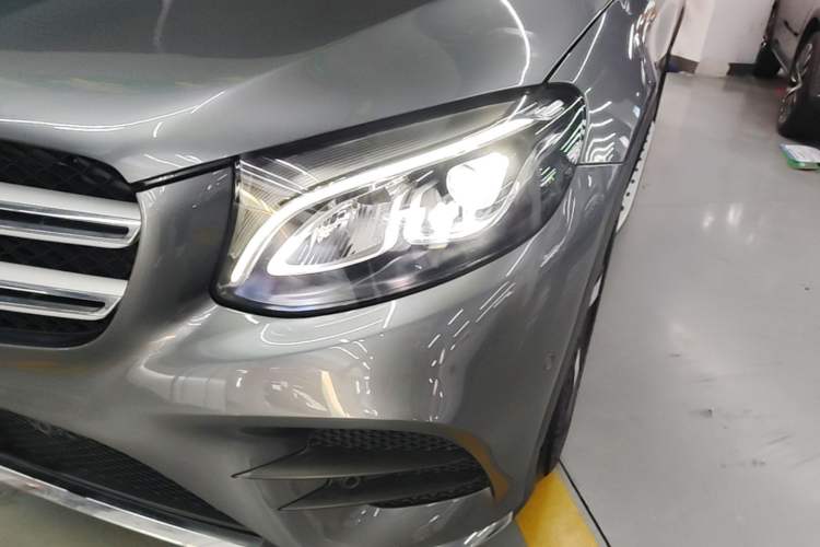 Used Mercedes-Benz GLC 2018 GLC 260 4MATIC Luxury Model Left Front Headlight