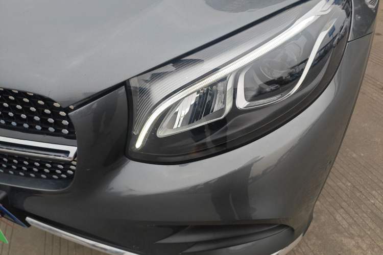 Used Mercedes-Benz GLC 2018 GLC 260 4MATIC Dynamic Edition Left Front Headlight
