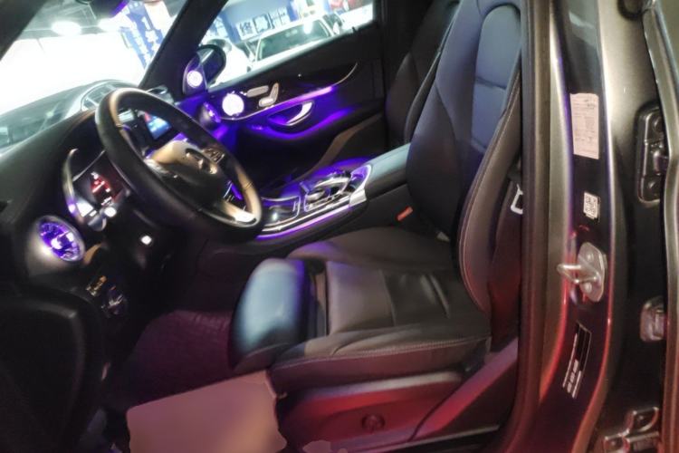 Used Mercedes-Benz GLC 2018 GLC 260 4MATIC Luxury Model Left Front Seat