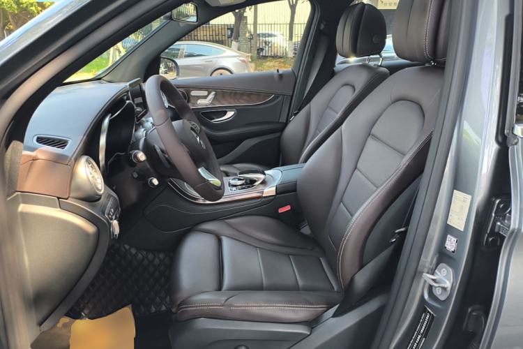 Used Mercedes-Benz GLC 2018 GLC 300 4MATIC Sport Edition Left Front Seat