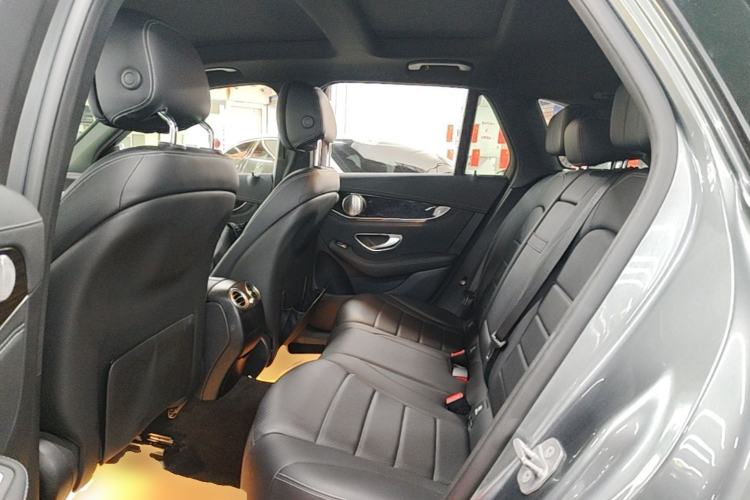 Used Mercedes-Benz GLC 2018 GLC 260 4MATIC Luxury Model Left Rear Seat