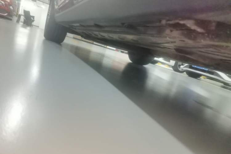 Used Mercedes-Benz GLC 2018 Facelifted GLC 260 4MATIC Dynamic Edition Left Side Sill
