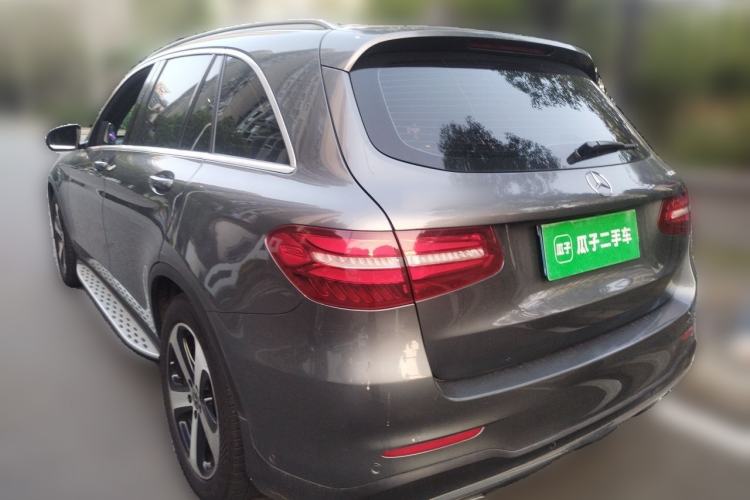 Used Mercedes-Benz GLC 2018 GLC 260 4MATIC Luxury Model Rear Left 45 Deg