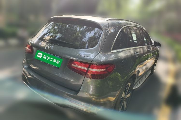 Used Mercedes-Benz GLC 2018 GLC 260 4MATIC Luxury Model Rear Right 45 Deg
