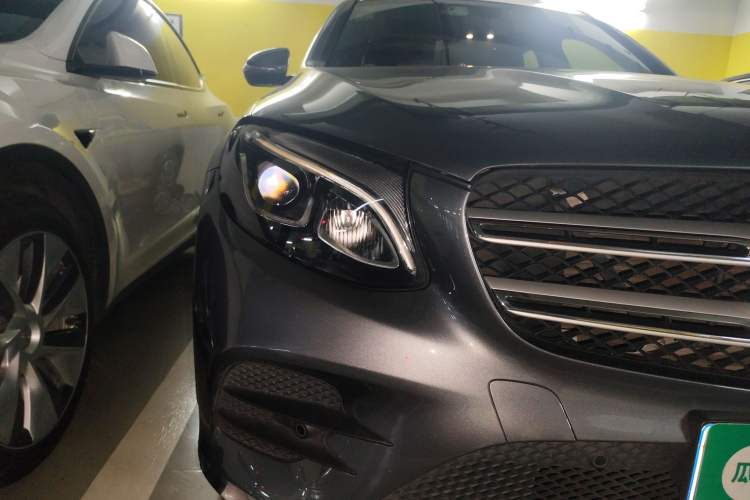 Used Mercedes-Benz GLC 2018 Facelifted GLC 260 4MATIC Dynamic Edition Right Front Headlight