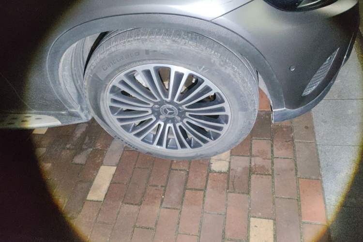 Used Mercedes-Benz GLC 2018 Facelift GLC 200 4MATIC Right Front Wheel Hub