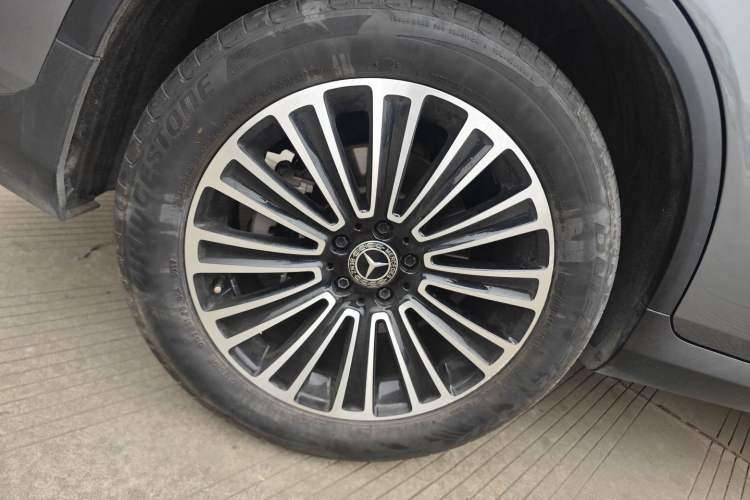 Used Mercedes-Benz GLC 2018 GLC 260 4MATIC Dynamic Edition Right Rear Wheel Hub