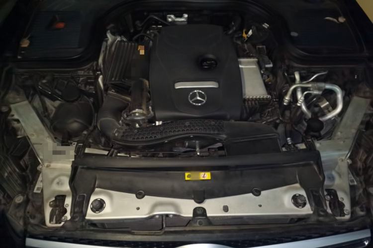 Used Mercedes-Benz GLC 2018 Facelifted GLC 260 4MATIC Dynamic Edition Engine Bay