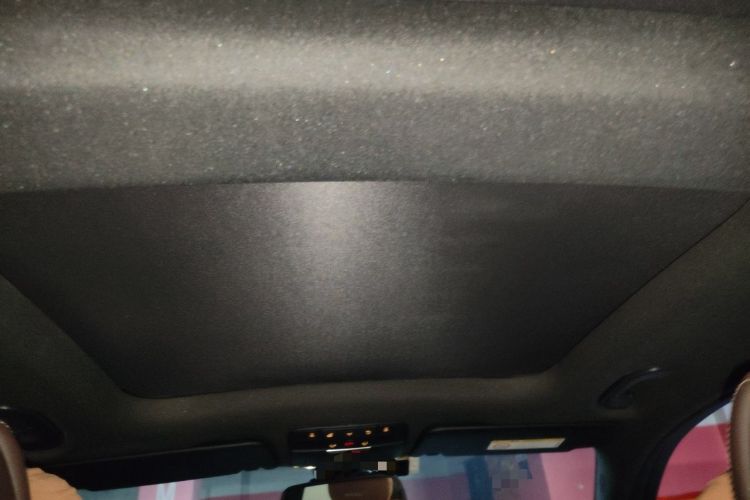 Used Mercedes-Benz GLC 2018 GLC 260 4MATIC Dynamic Edition Headliner