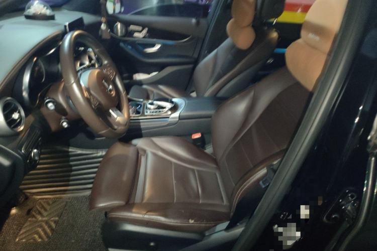 Used Mercedes-Benz GLC 2018 GLC 260 4MATIC Dynamic Edition Left Front Seat
