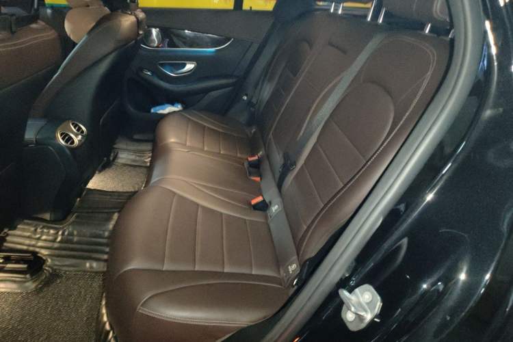 Used Mercedes-Benz GLC 2018 GLC 260 4MATIC Dynamic Edition Left Rear Seat