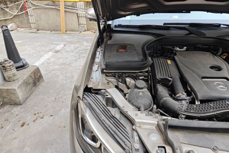 Used Mercedes-Benz GLC 2018 Facelifted GLC 260 4MATIC Dynamic Edition Engine Bay Right