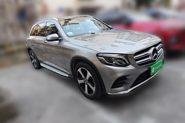 Used Mercedes-Benz GLC 2018 Facelifted GLC 260 4MATIC Dynamic Edition Front Right 45 Deg