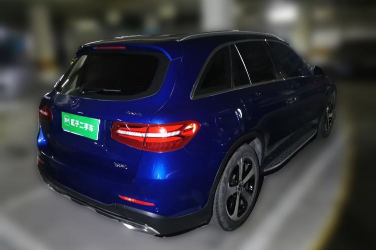 Used Mercedes-Benz GLC 2018 GLC 260 4MATIC Luxury Model Rear Right 45 Deg