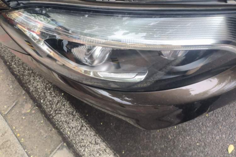 Used Mercedes-Benz GLC 2018 GLC 300 4MATIC Sport Edition Right Front Headlight