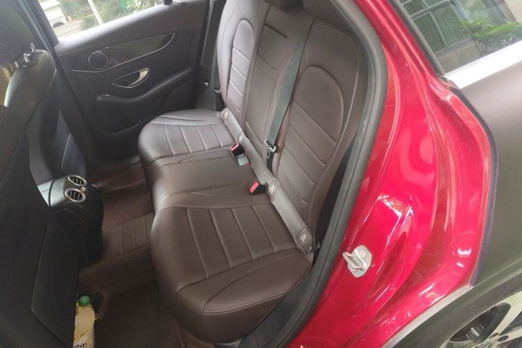 Used Mercedes-Benz GLC 2018 Facelift GLC 260 4MATIC Luxury Edition Left Rear Seat