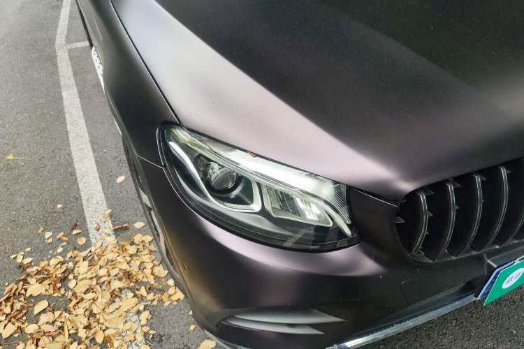 Used Mercedes-Benz GLC 2018 Facelift GLC 260 4MATIC Luxury Edition Right Front Headlight