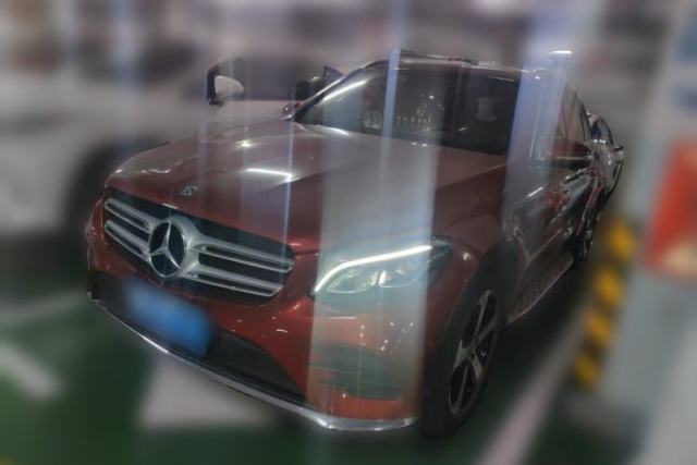 Used Mercedes-Benz GLC 2018 GLC 260 4MATIC Luxury Model